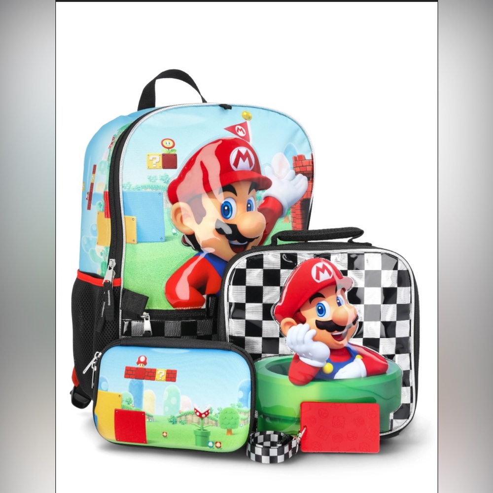 NWT Nintendo Boys' 17"Super Mario Backpack Lunch Box,Gadget Case & ID Holder Set
